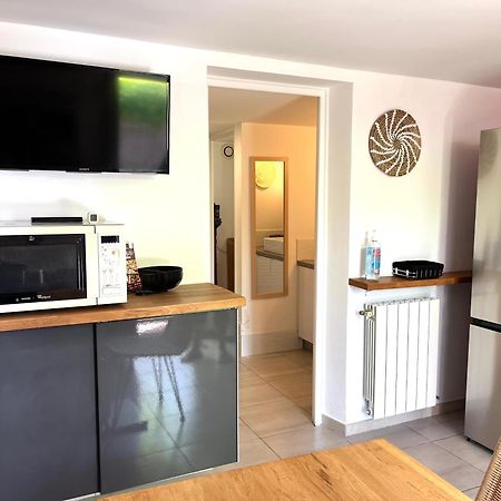 Appartement Deux Pieces Donnant Sur Un Jardin Антиб Екстериор снимка
