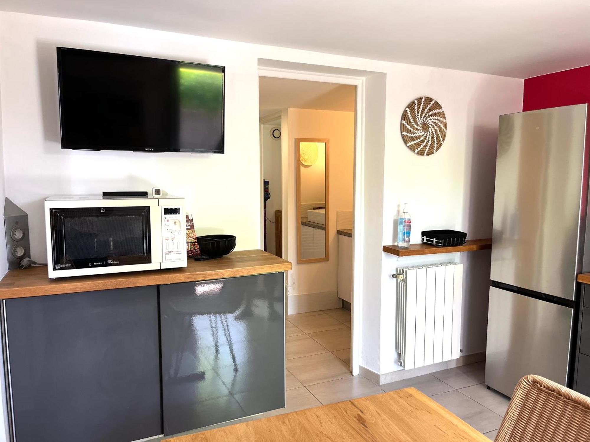 Appartement Deux Pieces Donnant Sur Un Jardin Антиб Екстериор снимка
