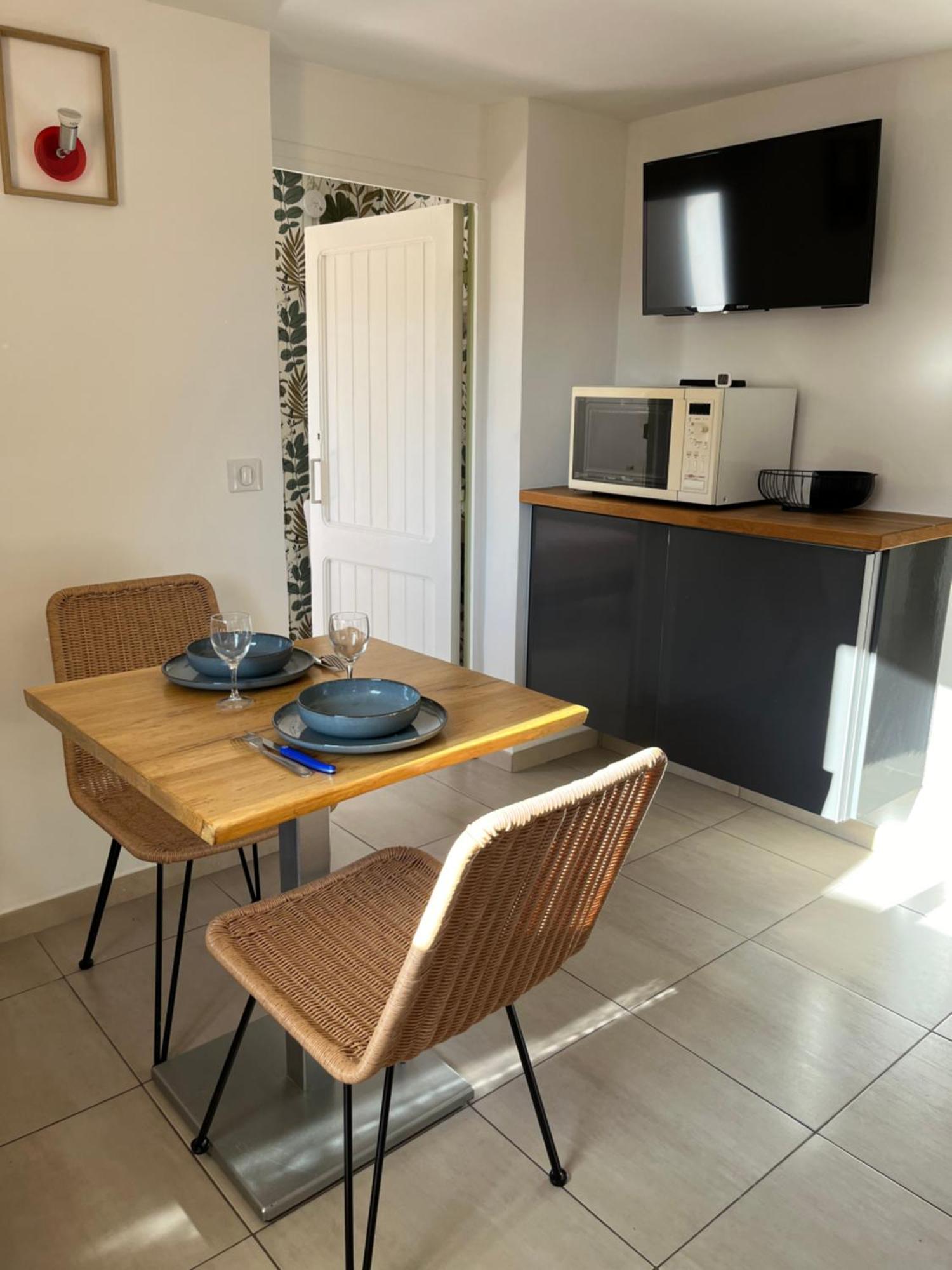 Appartement Deux Pieces Donnant Sur Un Jardin Антиб Екстериор снимка