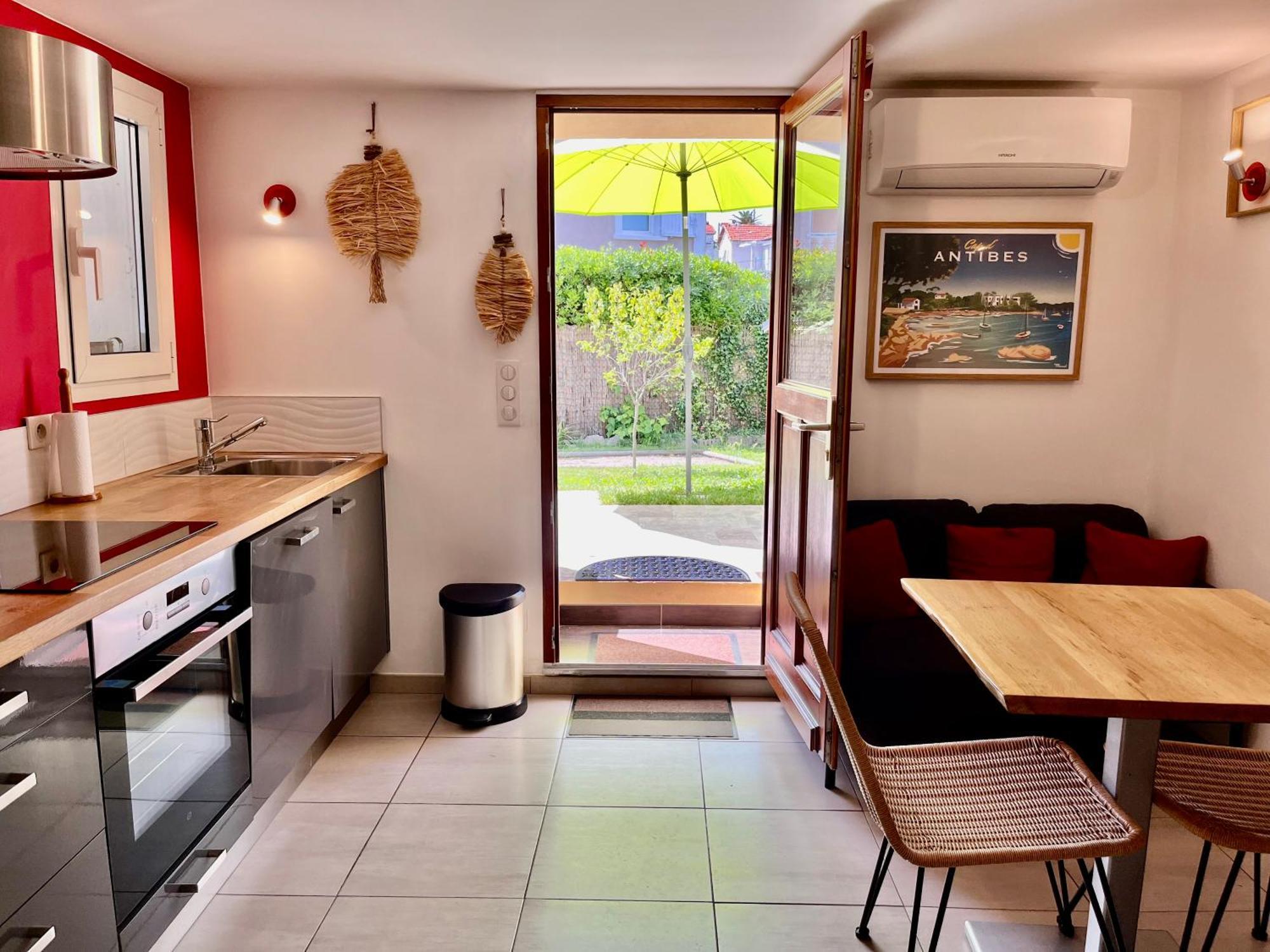Appartement Deux Pieces Donnant Sur Un Jardin Антиб Екстериор снимка